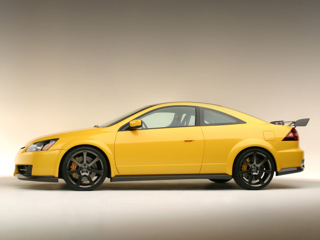 Обои картинки фото автомобили, honda, желтый, coupe, accord, 2002г, concept