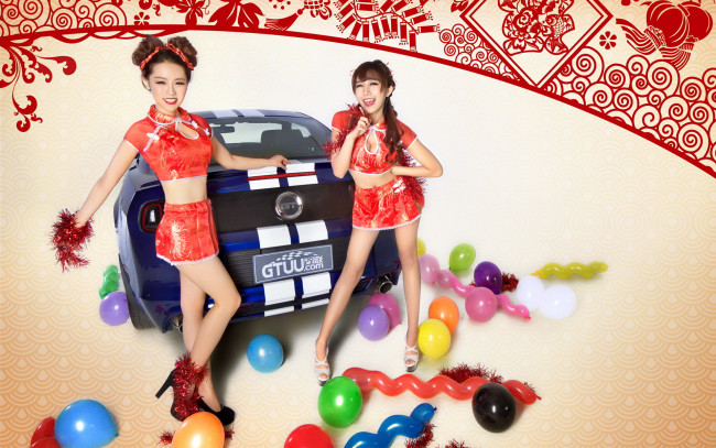 Обои картинки фото автомобили, авто с девушками, девушки, автомобиль, азиатки, улыбка, шары