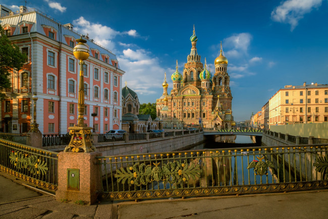 Обои картинки фото санкт- петербург, города, санкт-петербург,  петергоф , россия, санкт-, петербург, город, храм, здания