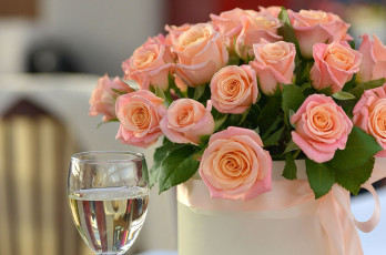 Картинка цветы розы розовые букет лента бокал