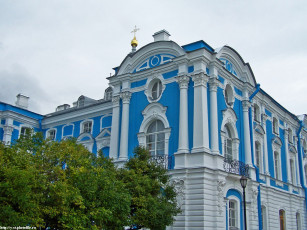 Картинка питер смольный монастырь города санкт петербург петергоф россия