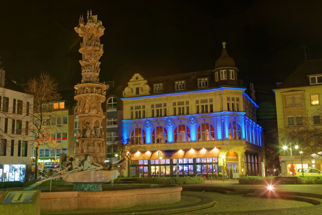 Обои картинки фото koblenz  германия, города, - огни ночного города, дома, германия, площадь, фонтан, koblenz, ночь, огни