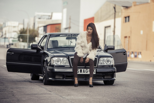 Обои картинки фото автомобили, -авто с девушками, karolina, mercedes