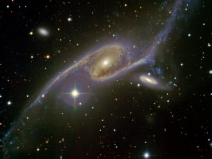 Картинка ngc6872 космос галактики туманности
