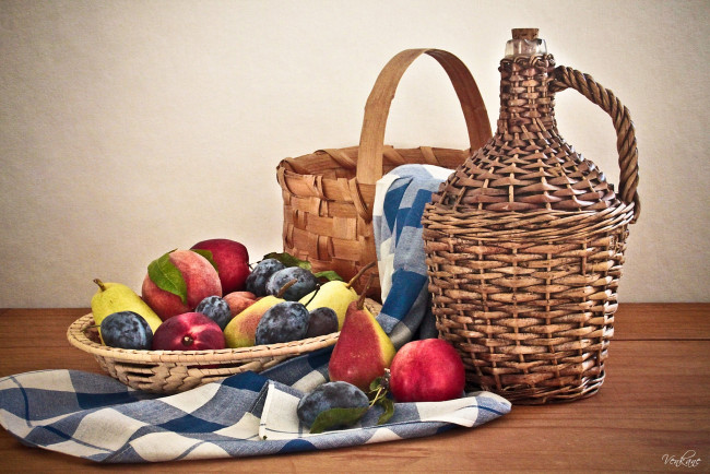 Обои картинки фото еда, фрукты, ягоды, сливы, груши, персики, вино