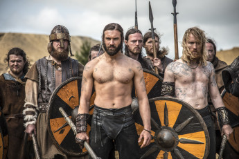 обоя кино фильмы, vikings , 2013,  сериал, ролло, викинги, воины, vikings, сериал