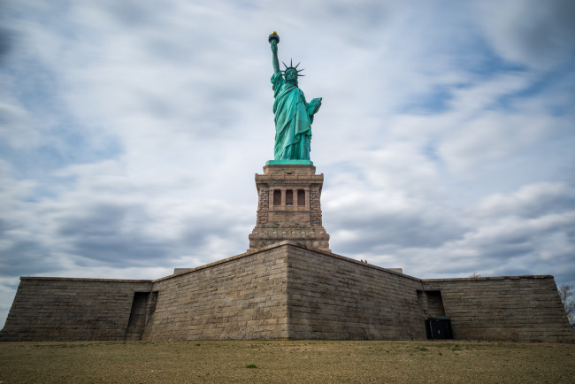 Обои картинки фото города, нью-йорк , сша, свобода, статуя