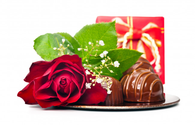 Обои картинки фото еда, конфеты,  шоколад,  сладости, роза