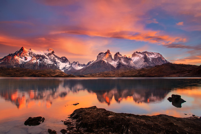 Обои картинки фото природа, реки, озера, национальный, парк, торрес-дель-пайне, утро, Чили, патагония, пеоэ, южная, америка, озеро, горы, анды