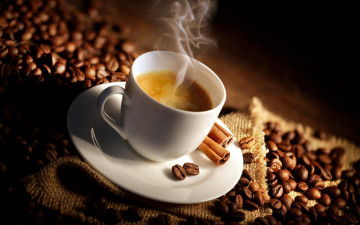 Картинка еда кофе +кофейные+зёрна мешковина блюдце зерна пар чашка корица