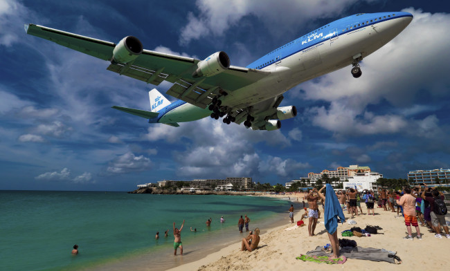 Обои картинки фото авиация, пассажирские самолёты, авиалайнер