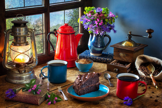 Обои картинки фото еда, натюрморт, цветы, торт, лампа, зерна, кофе