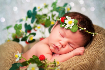 Картинка разное дети ребенок сон венок цветы мешковина
