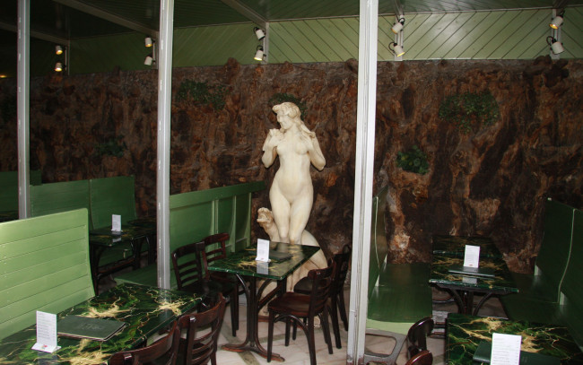 Обои картинки фото интерьер, кафе, рестораны, отели, скульптура