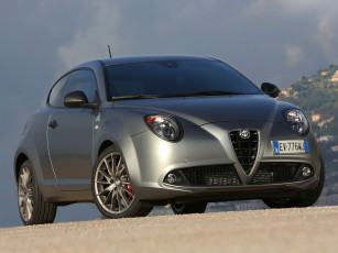 Картинка автомобили alfa+romeo темный mito 2014 г quadrifoglio alfa romeo 955 verde