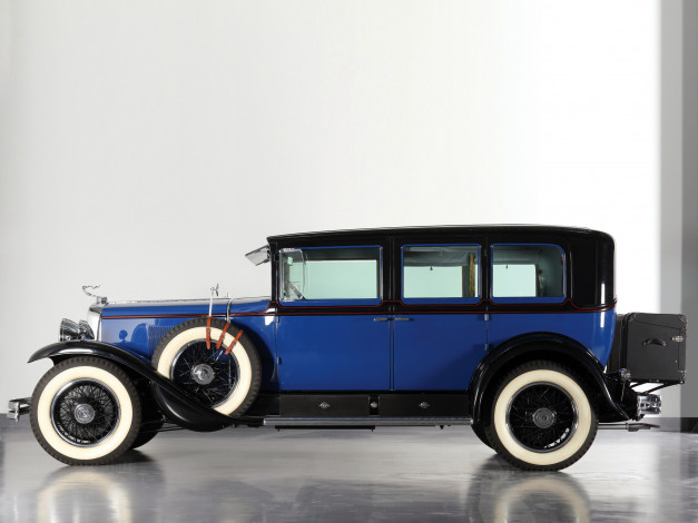 Обои картинки фото автомобили, классика, 8630, fisher, sedan, imperial, 7-passenger, cadillac, 341-b, v8, синий, 1929г