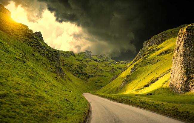Обои картинки фото природа, дороги, горы, дорога, тучи