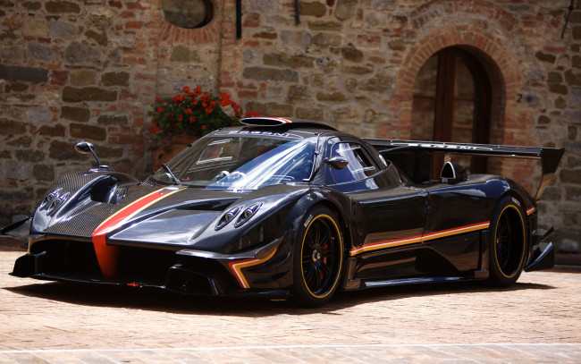 Обои картинки фото автомобили, pagani, zonda