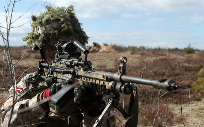 Обои картинки фото оружие, армия, спецназ, latvian, army, солдат