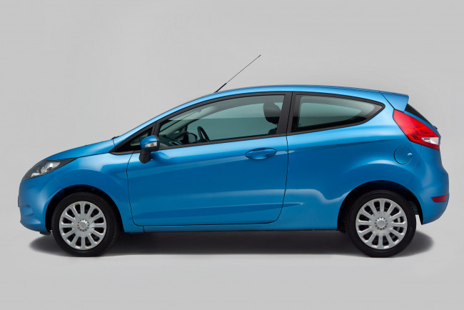 Обои картинки фото автомобили, ford, uk-spec, 3-door, fiesta