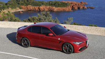 Картинка автомобили alfa+romeo alfa romeo 2017 quadrifoglio giulia