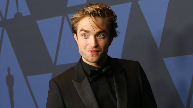 Обои картинки фото мужчины, robert pattinson, улыбка