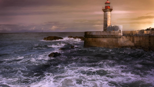 Обои картинки фото природа, маяки, закат, португалия, порту, маяк, фелгейраш, в, устье, реки, дору