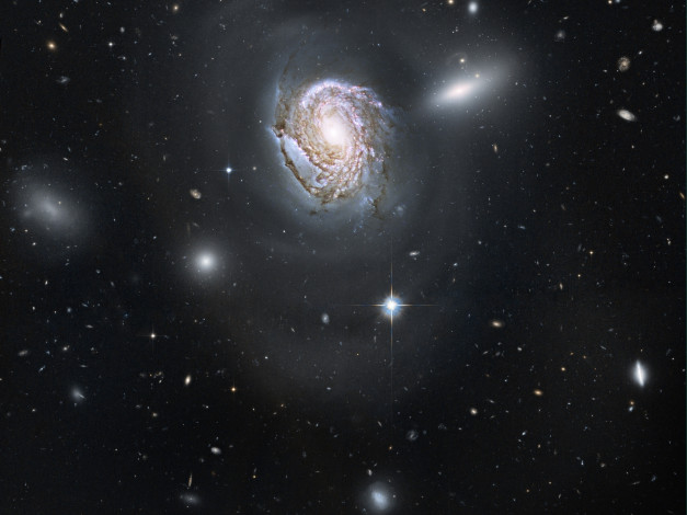Обои картинки фото ngc4911, космос, галактики, туманности