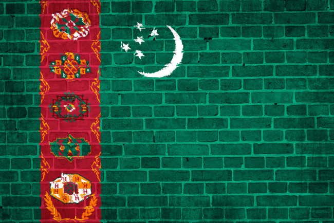 Обои картинки фото разное, граффити, кирпичная, стена, флаг, туркменский