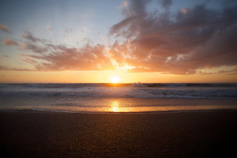 Картинка природа восходы закаты море облака закат пляж волны