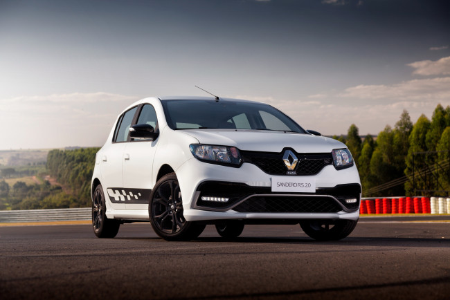 Обои картинки фото автомобили, renault, светлый, 2015г, sandero, r, s