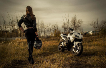 Картинка мотоциклы мото+с+девушкой honda