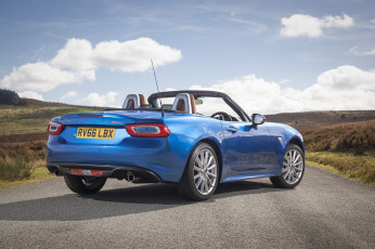 Картинка автомобили fiat spider 124 uk-spec