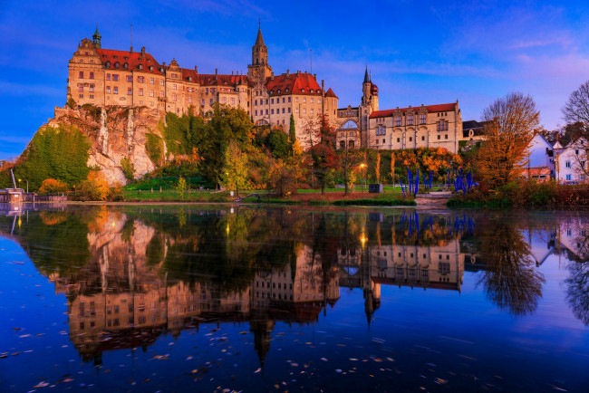 Обои картинки фото schloss sigmaringen, города, замки германии, простор