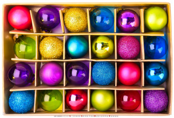 Картинка календари праздники +салюты шар игрушка