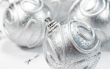 Картинка праздничные шары блестки серебряные шарики
