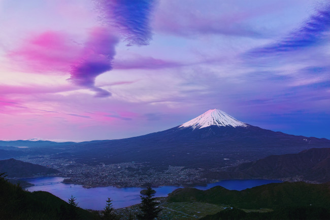 Обои картинки фото природа, горы, фудзияма, гора, апрель, весна, утро, стратовулкан, Япония, остров, хонсю