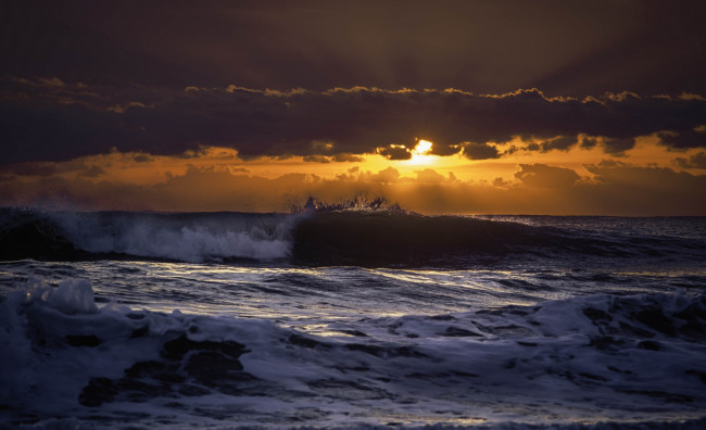 Обои картинки фото природа, моря, океаны, волны, закат