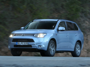 Картинка автомобили mitsubishi phev outlander 2012г