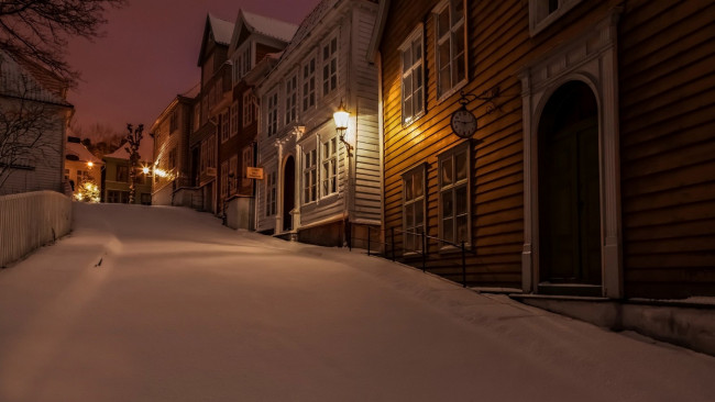 Обои картинки фото gamlebergen, города, - огни ночного города, дома, улицы, зима