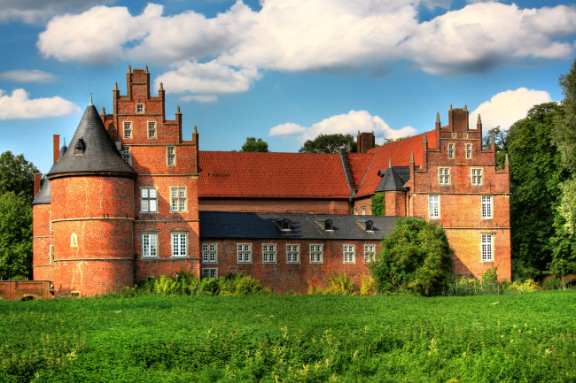 Обои картинки фото castle, herten, германия, города, дворцы, замки, крепости, замок