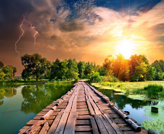Обои картинки фото природа, стихия, lake, sunset, небо, озеро, закат, lightning, nature, sky, path, evening, summer