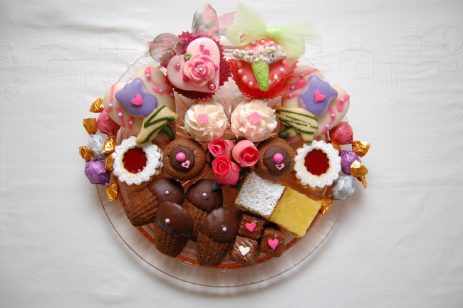 Обои картинки фото еда, пирожные,  кексы,  печенье, сладости, конфеты, печенье