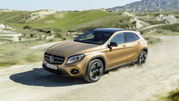 Картинка mercedes-benz+gla-220d+4matic+2018 автомобили mercedes-benz gla-220d 4matic 2018