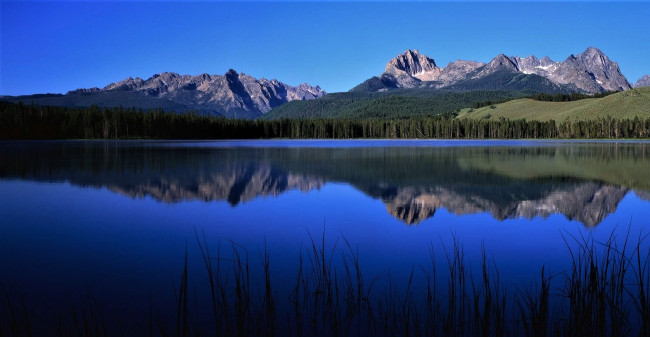 Обои картинки фото природа, реки, озера, горы, лес, озеро