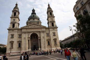 обоя города, будапешт , венгрия, собор, туристы