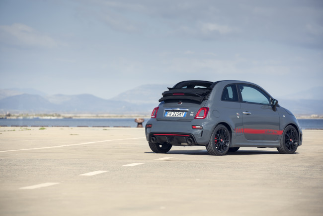 Обои картинки фото автомобили, fiat, abarth