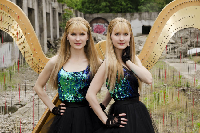 Обои картинки фото девушка, музыка, harp twins, модель