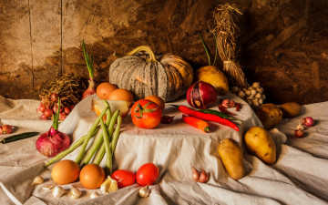 обоя еда, натюрморт, овощи, картофель, помидоры, лук, чеснок, тыква