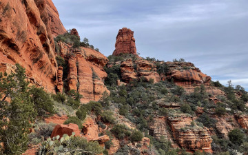обоя lookout tower from fay canyon arch, sedona, arizona, природа, горы, lookout, tower, from, fay, canyon, arch